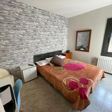 Holiday home Casa Cal Gansoleta